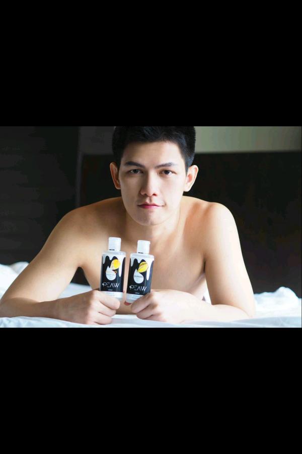 Peaw-1-泰國模型為您的樂趣